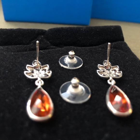 Nicky Butler HONEY QUARTZ and GARNET Leaf Earrings - Picture 6 of 8